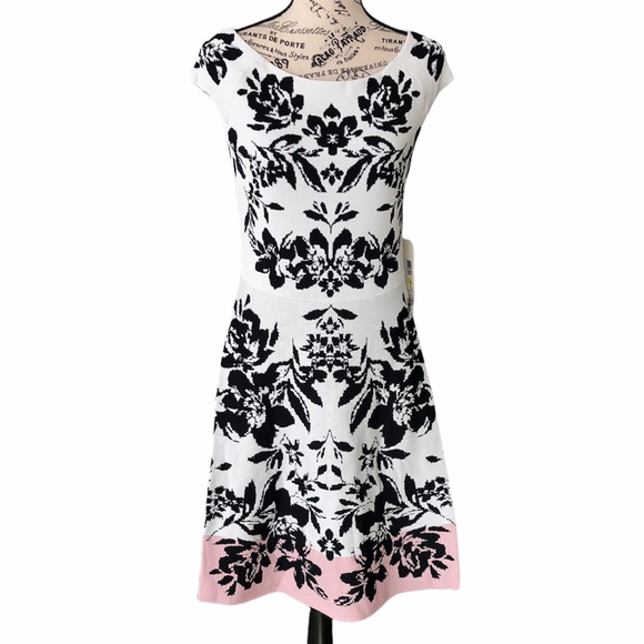 Eliza J Sweater Dress - Picture 6 of 17